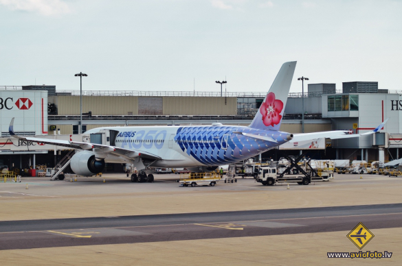 Airbus A350-941